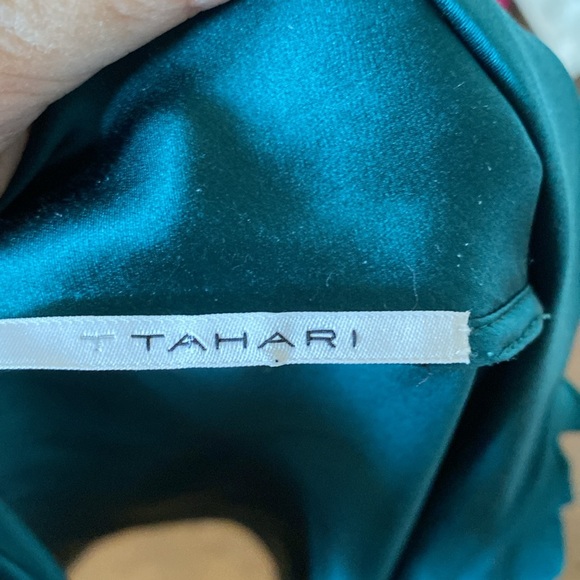100% Silk TTahari dark teal blue/green, ruffle sleeveless, lightweight Size S - Picture 14 of 17